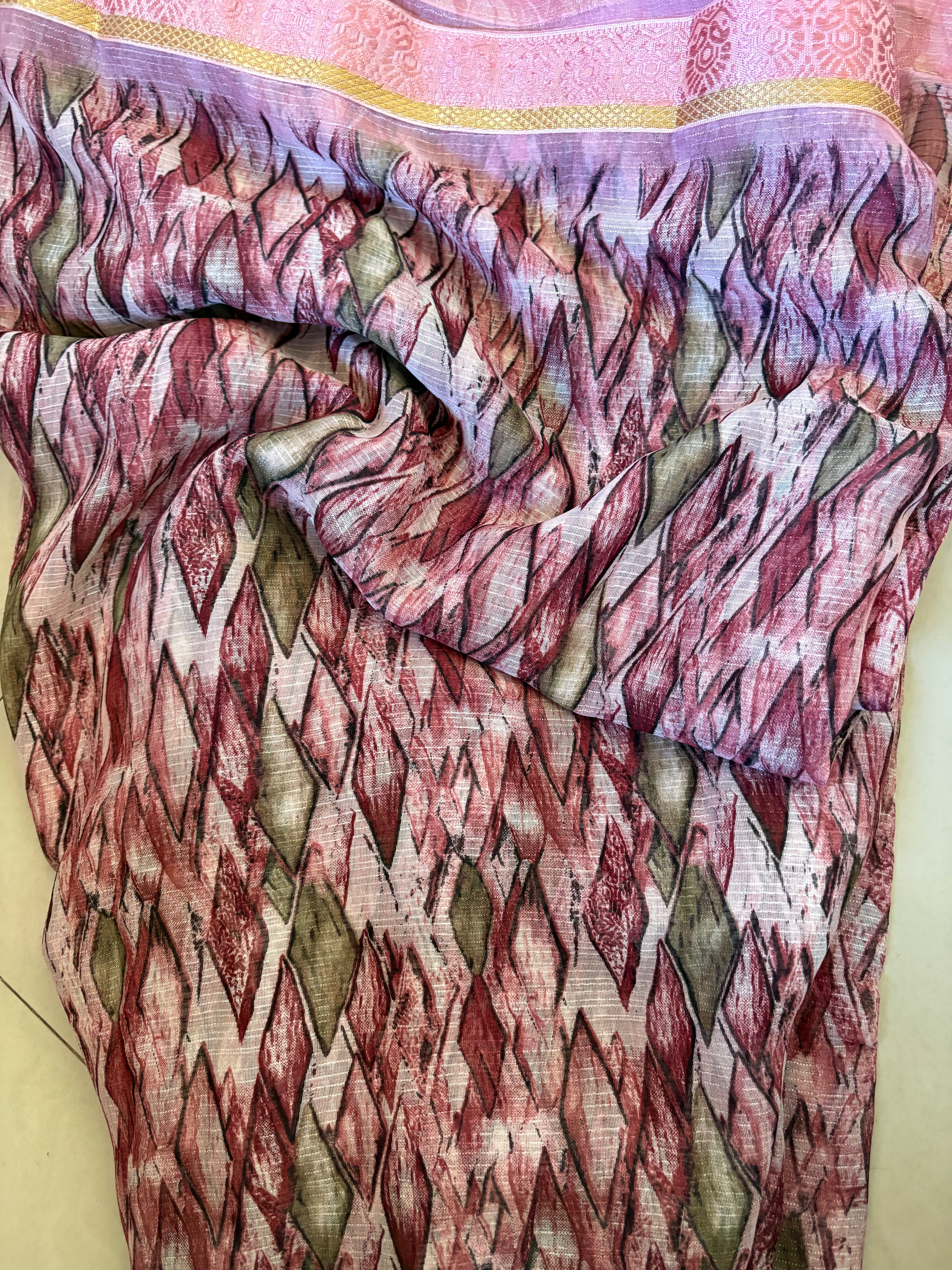 Pink Printed Synthetic Saree