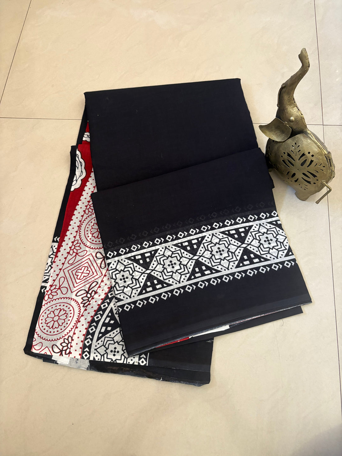 Cotton mulmul saree