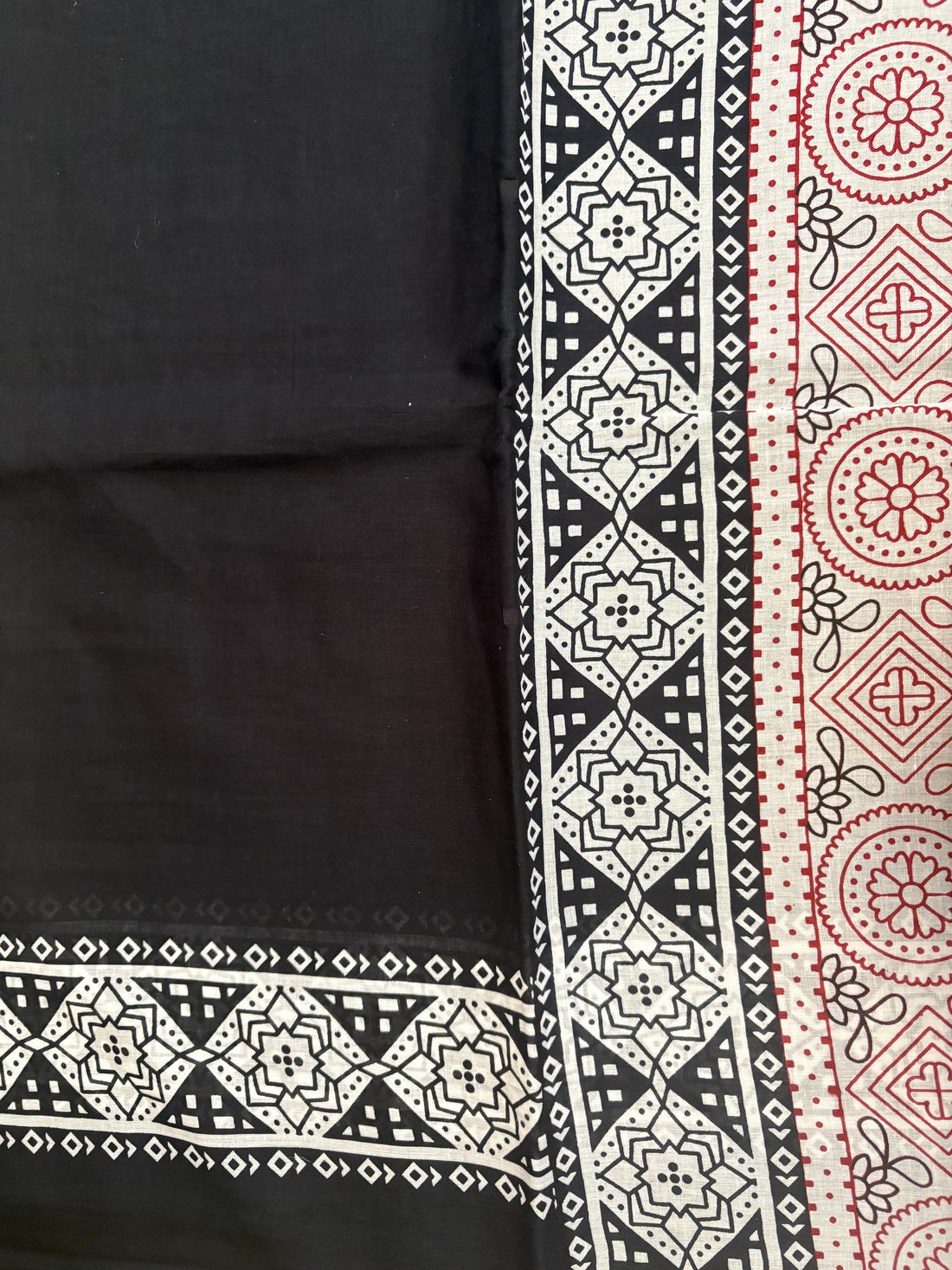 Cotton mulmul saree