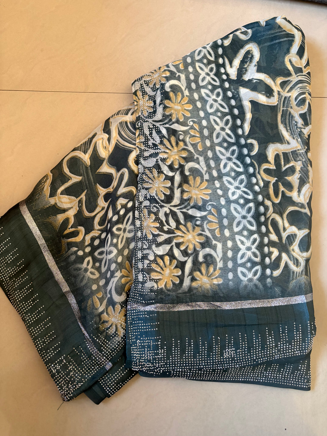Grey Green Printed Linen Saree