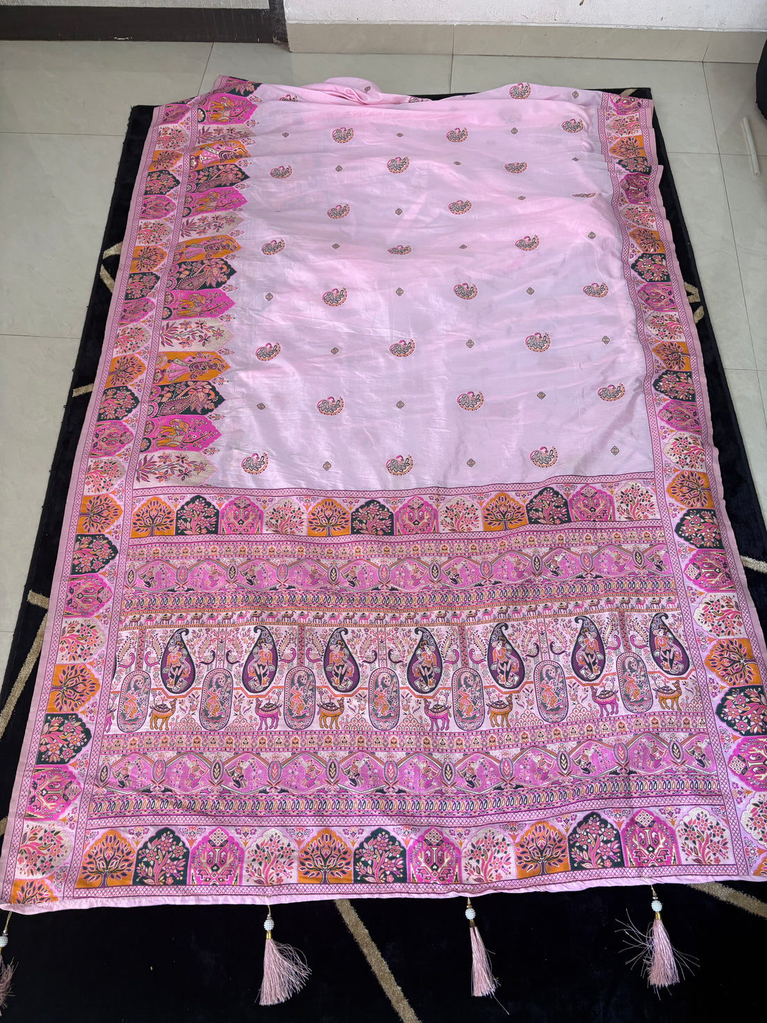 Royal Rose Folk-Art Saree