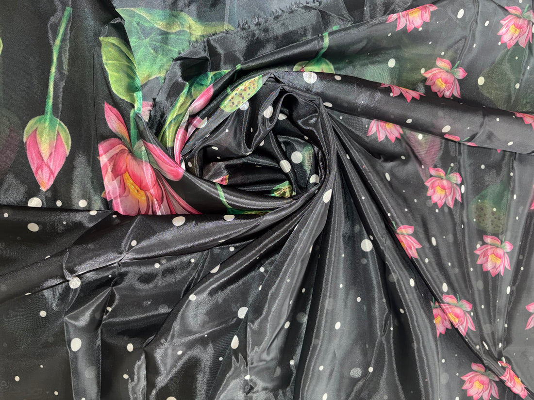 Monika- Organza ( Deep Black)